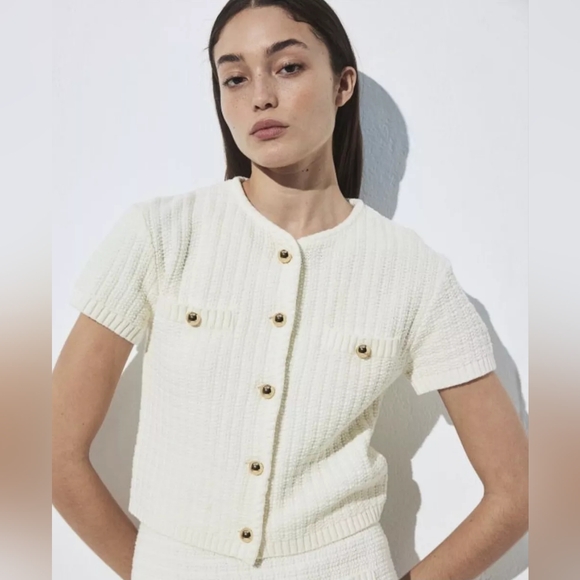 NWT H&M Structured-Knit Short-Sleeved Cardigan White/Gold-Colored Sz S M XL XXL - Picture 1 of 6